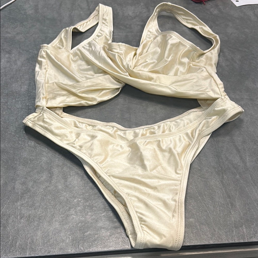 Ris-k Cream Cut Out One Piece Swimsuit